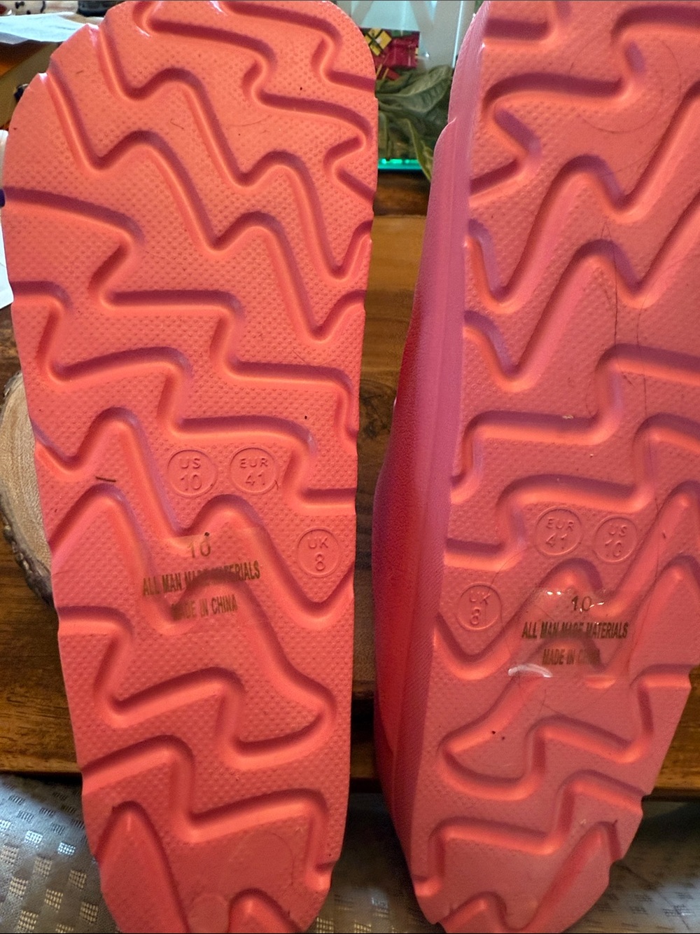 Woman’s Pink Gem Buckle Slide Sandals Size 10 - Picture 3 of 4
